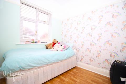 12 Alpic Drive, Thornton-cleveleys, FY5 1QB