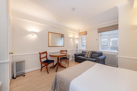 Studio to rent, Nell Gwynn House, Sloane Avenue, Chelsea, London, SW3