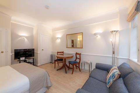 Studio to rent, Nell Gwynn House, Sloane Avenue, Chelsea, London, SW3