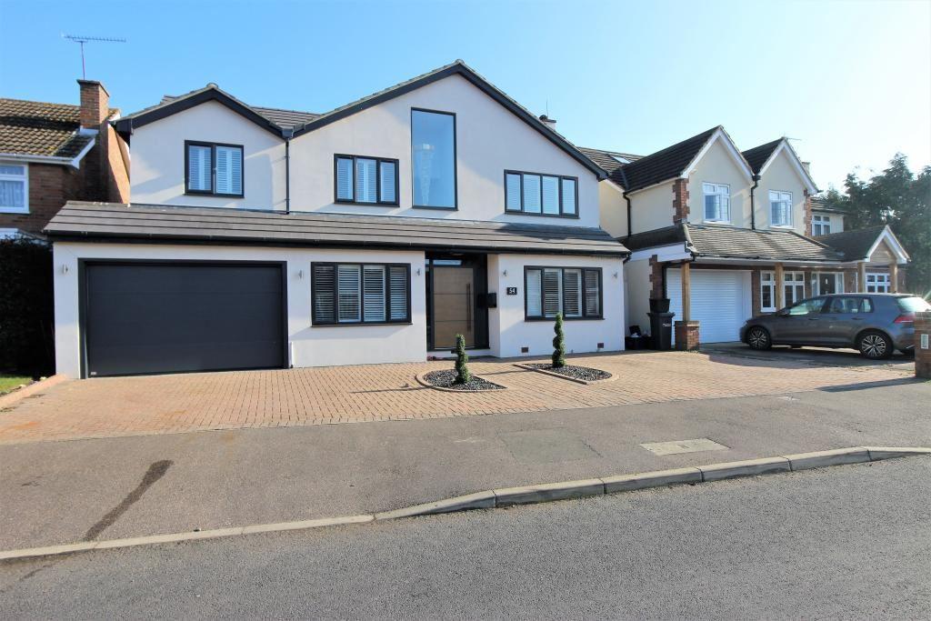 Woodstock Road, Broxbourne, Hertfordshire, EN10 7NS 5 bed detached