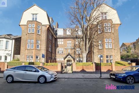 3 bedroom apartment to rent - Hazelbourne Road, London, SW12