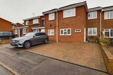22 Berkeley Square, Hemel Hempstead, HP2 7QR