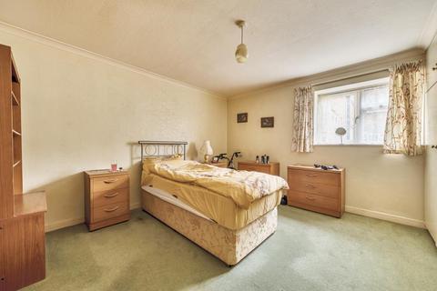 7, Kingswood Court Brewery Road, Woking, GU21 4LJ