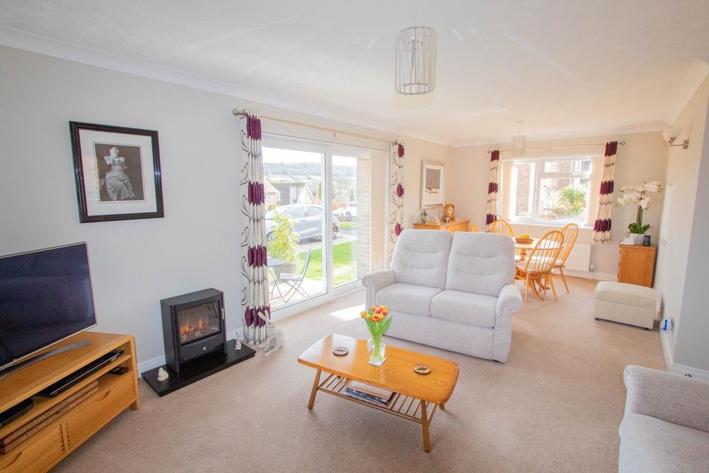 Farrant Court, Balfours, Sidmouth 3 bed ground floor flat £375,000