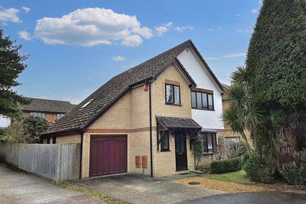 Sandford 4 bed detached house for sale £525,000