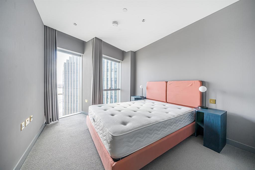 House in London - View 5