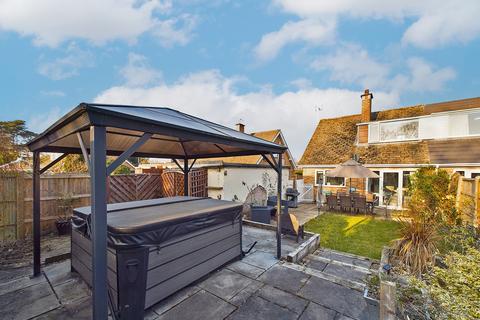 11 Darland Lane, Rossett, Wrexham, LL12 0EL
