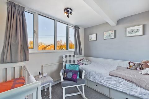11 Darland Lane, Rossett, Wrexham, LL12 0EL