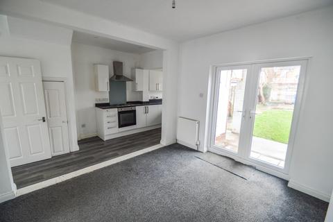 4 bedroom end of terrace house to rent - Colville Avenue, Hull, HU4