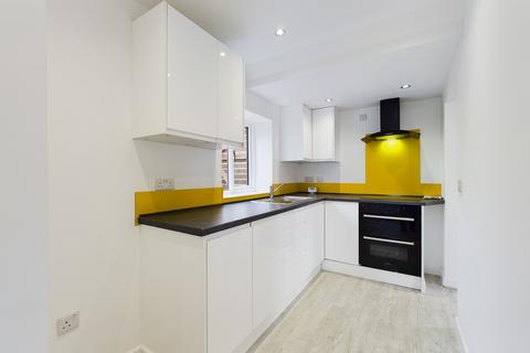 34 Heath Cross, Uttoxeter, ST14 7LZ