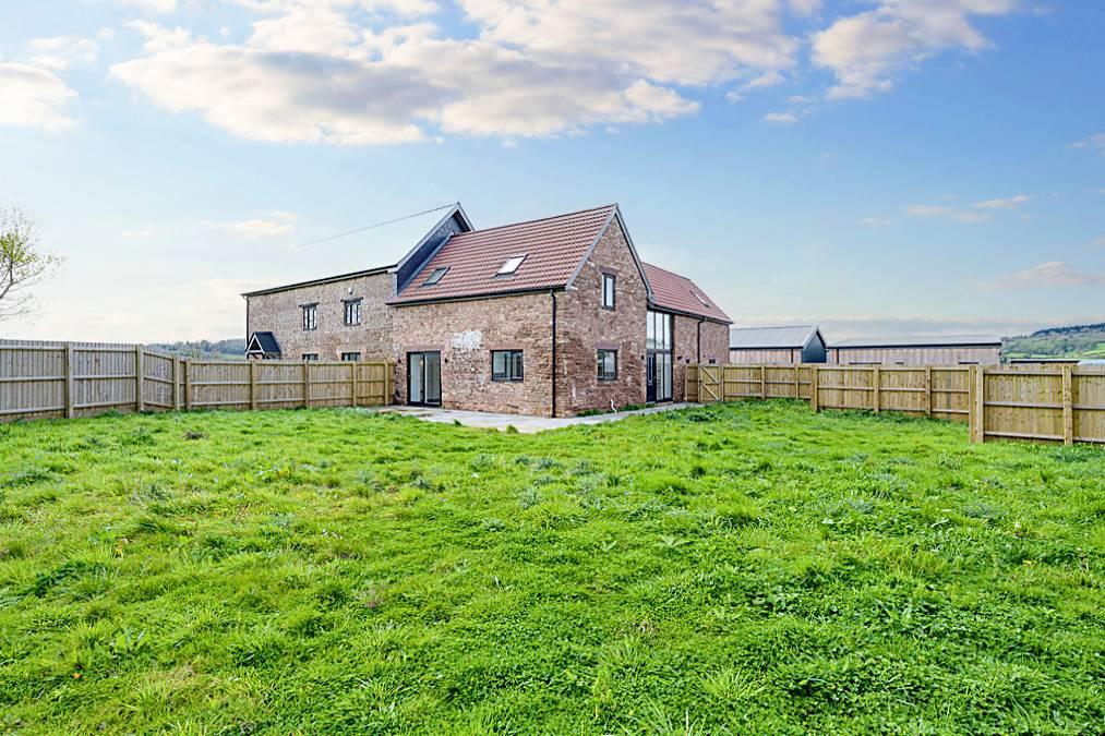 Wye Valley View, Whitchurch 5 bed barn conversion for sale £649,000