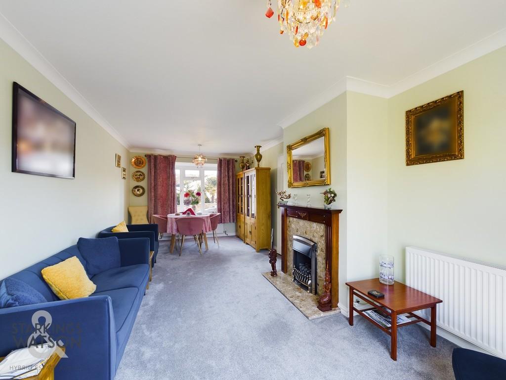 Close, Drayton, Norwich 3 bed detached bungalow for sale £365,000