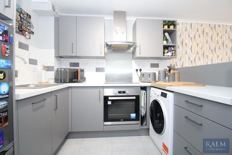 25 Shearwater Close, Stevenage, SG2 9RY