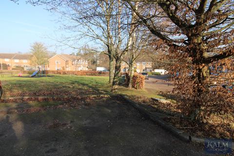 25 Shearwater Close, Stevenage, SG2 9RY