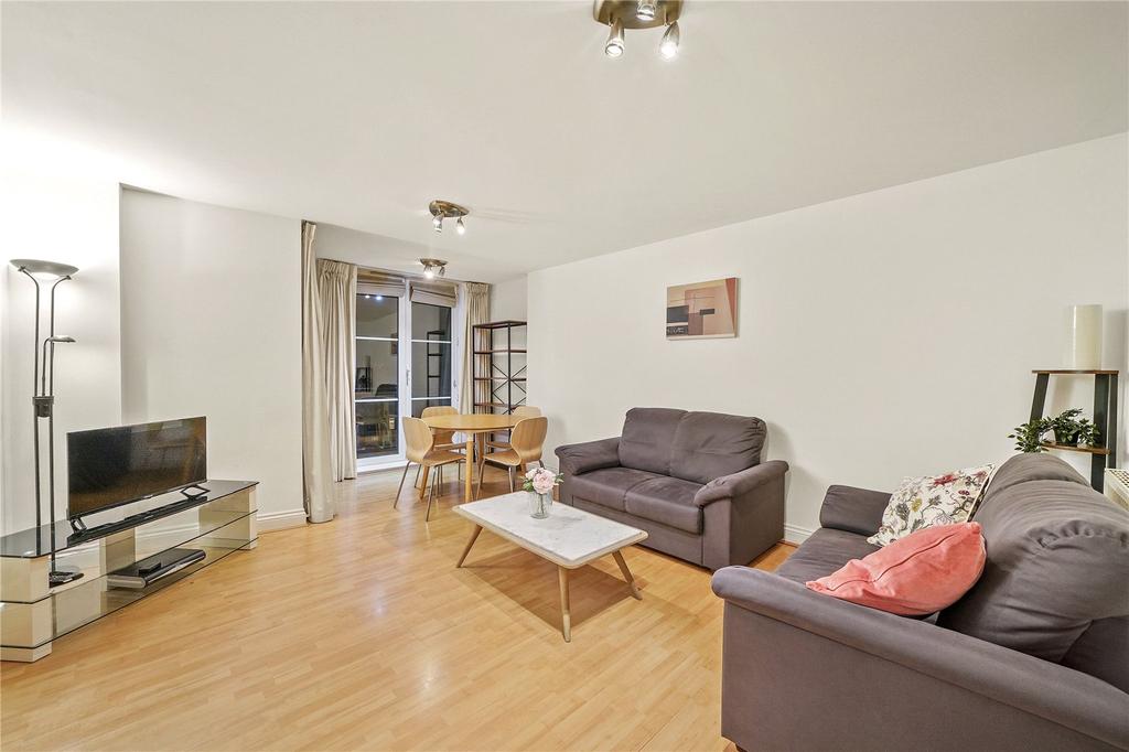 Marys Court, 4 Palgrave Gardens, London 3 bed flat - £3,878 pcm (£895 pw)