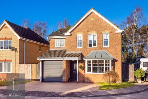 40 Broom Close, Taverham, Norwich, NR8 6FS
