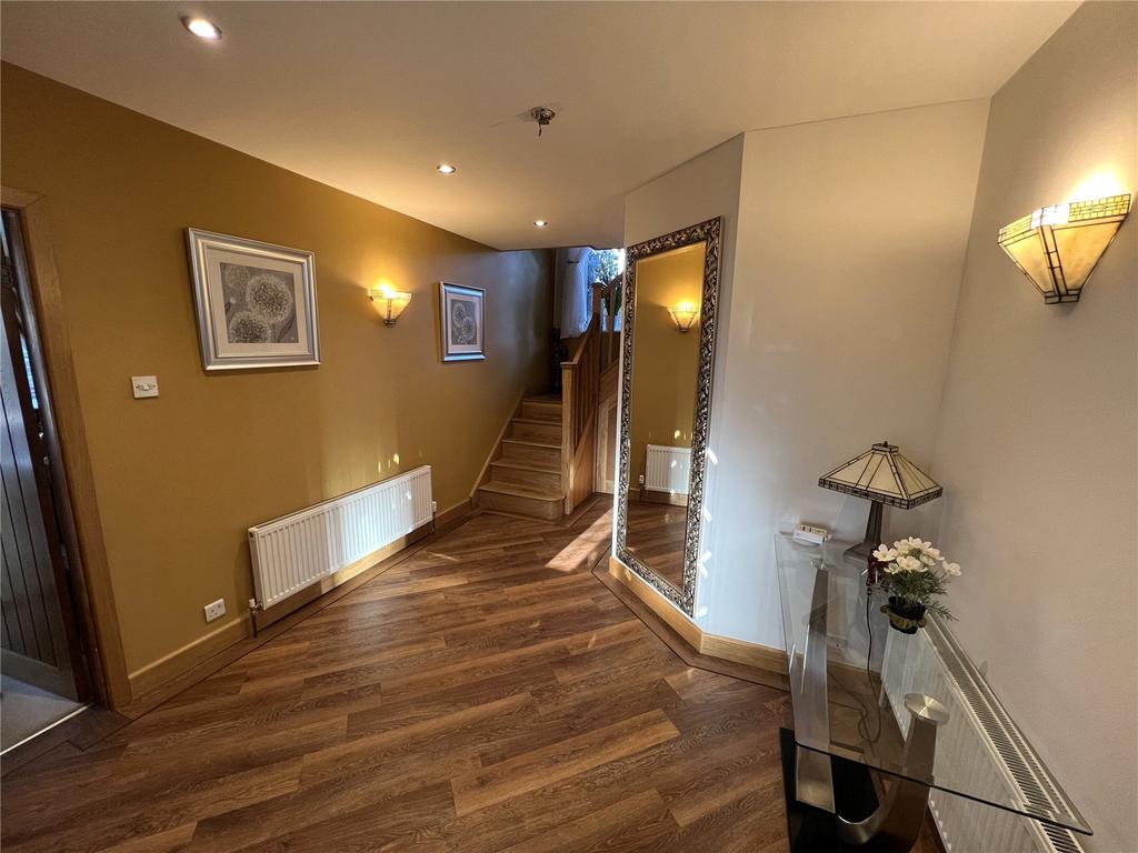 Edge Hill, Darras Hall, Ponteland, Newcastle Upon Tyne, NE20 4 bed detached house for sale £