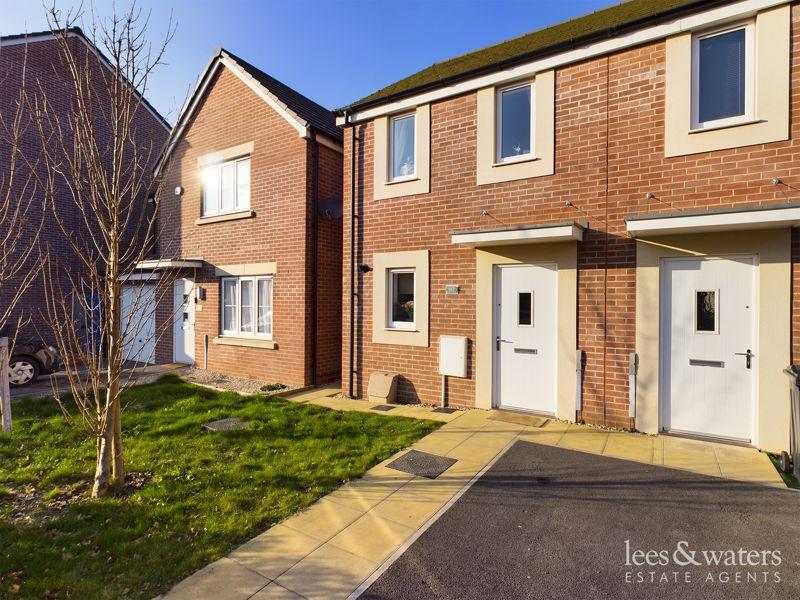 Hamilton Drive, Bridgwater 2 bed end of terrace house for sale £210,000