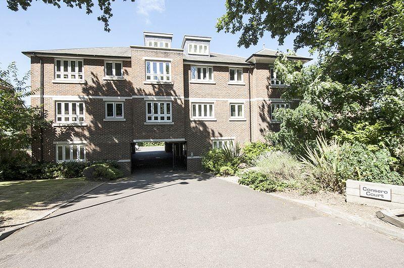 Consero Court, Weybridge 2 bed apartment to rent £3,250 pcm (£750 pw)