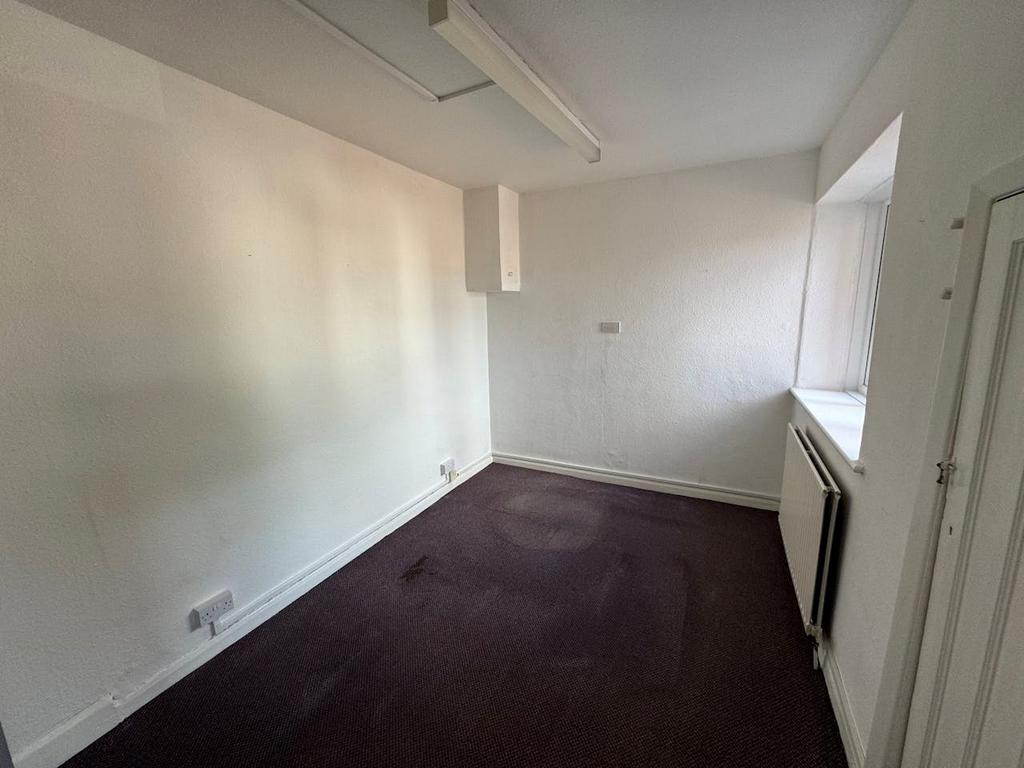 First Floor Room 2.jpg