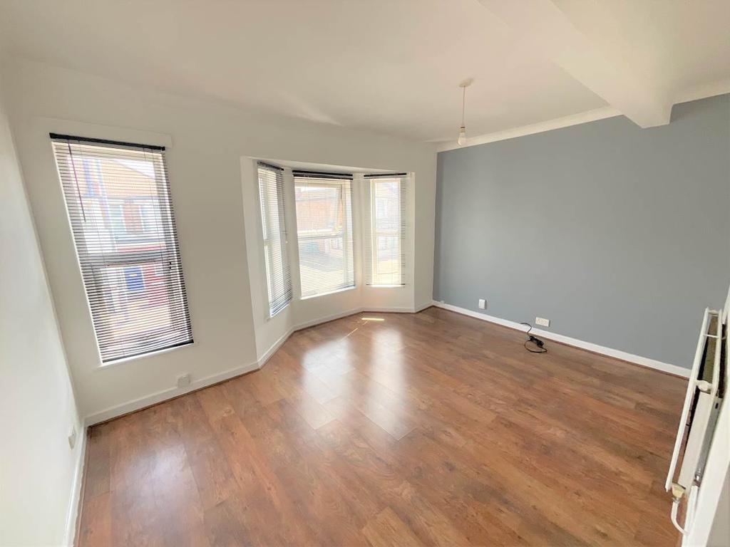 Fulbourne Road, Walthamstow, London 1 bed flat £1,250 pcm (£288 pw)