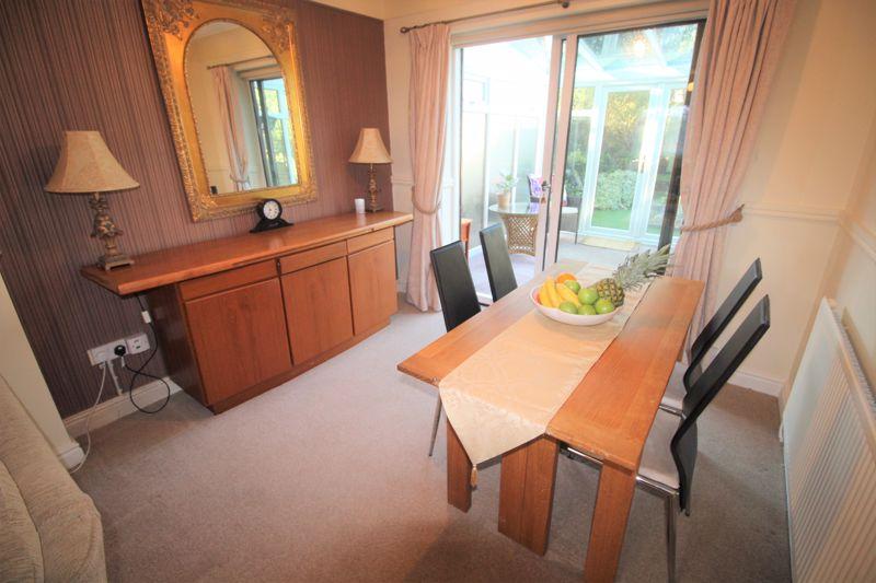 Daleside Avenue, Borras, Wrexham 3 bed detached house for sale £240,000