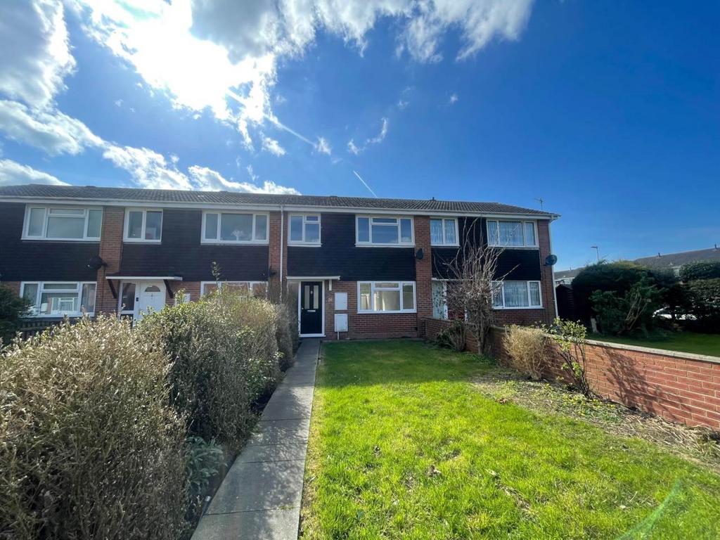 Lime Close, Worle, WestonsuperMare 3 bed house £1,100 pcm (£254 pw)