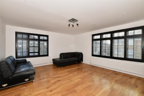 2 bedroom flat for sale, Paul Gardens, Croydon, Surrey