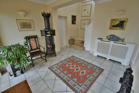 30 Crescent Walk, West Parley, Ferndown, BH22 8PZ