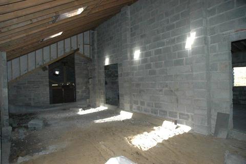 3 bedroom barn for sale - Rhosfa Road, Upper Brynamman, Ammanford, SA18
