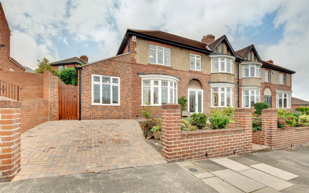 Valley Drive, Low Fell, NE9 4 bed semidetached house £475,000