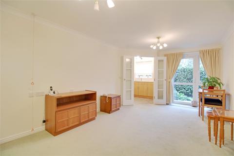 1 bedroom apartment for sale - Mead Court, 281 Station Road, Addlestone, Surrey, KT15