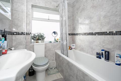 63 Ashdown Drive, Borehamwood, WD6 4NA