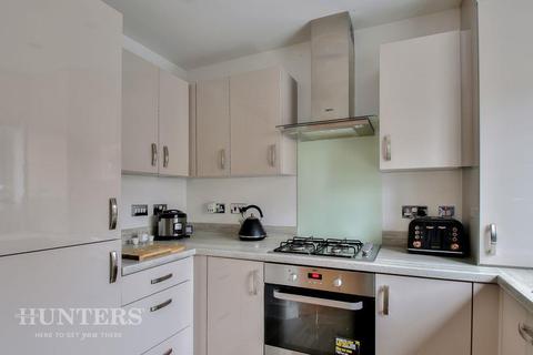 15 Lockside, Littleborough, OL15 0HX