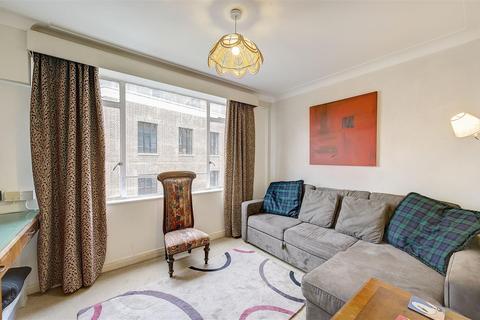 Studio for sale, Buckingham Gate, London
