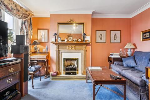 20 Fitzroy Crescent, London, W4 3EL