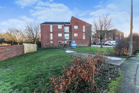 49 Red Willow, Harlow, CM19 5PB