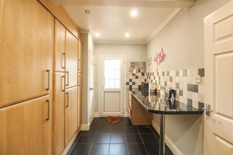 88 Chippingfield, Harlow, CM17 0DL