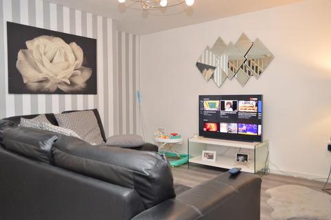 9 Geneva Walk, Chadderton, Oldham, OL9 9AG