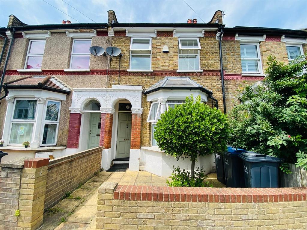 Ferndale Road, London 3 bed terraced house £500,000