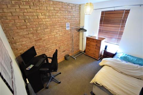 6 Carlton Terrace, Peterlee, SR8 3AL