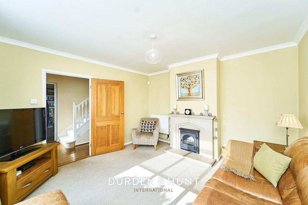 Allnutts Road, Epping, CM16 4 bed detached house £875,000