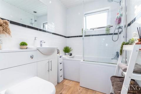 42 Blakemere Close, Redditch, B98 0LZ