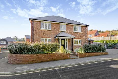 6, Manor View Lower Road, Temple Ewell, Dover, CT16 3PU