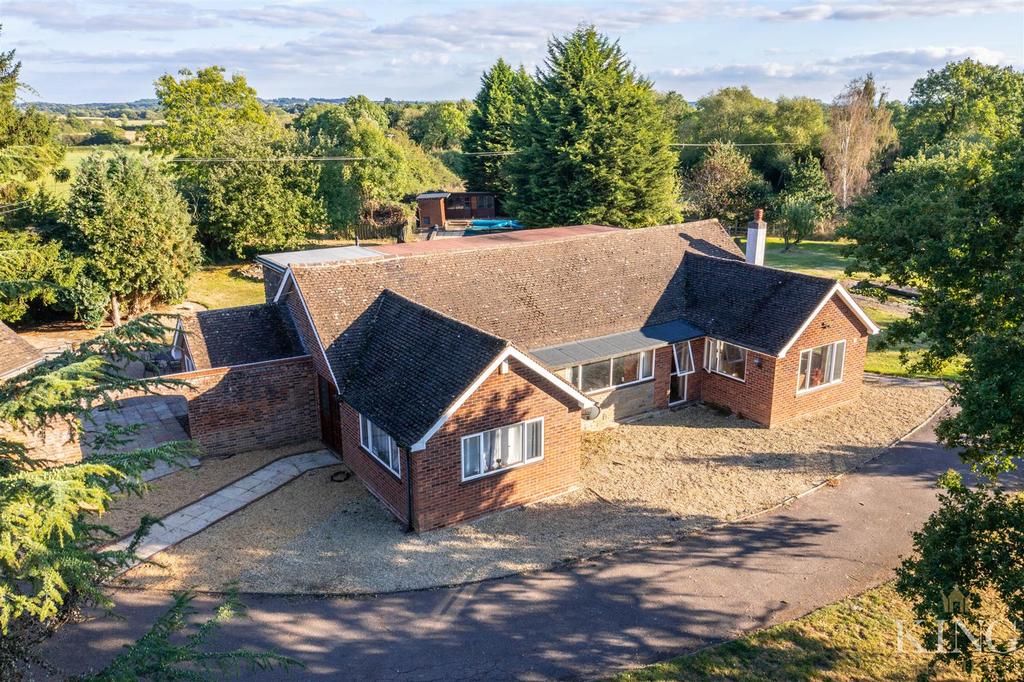 Cockshot Lane, Dormston, Worcester 5 bed detached house £775,000