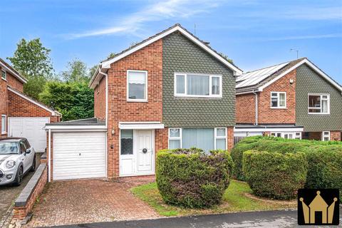 7 Canterbury Close, Studley, B80 7JF