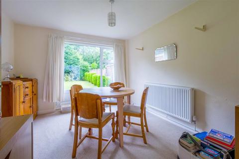 7 Canterbury Close, Studley, B80 7JF