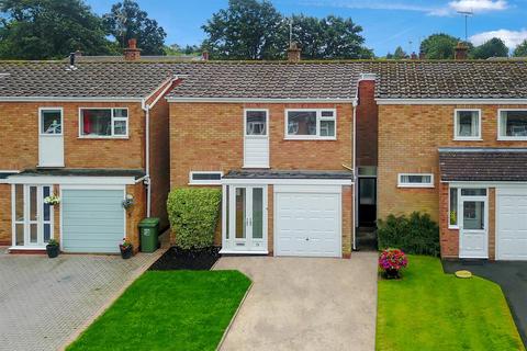 29 Gorsey Close, Astwood Bank, Redditch, B96 6AG