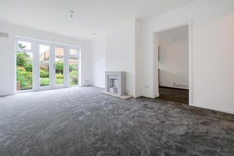 29 Gorsey Close, Astwood Bank, Redditch, B96 6AG