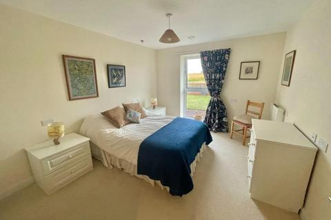 2 bedroom retirement property for sale, Springfield Close, Stratford-upon-Avon